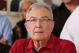 Deniz Baykal vefat etti