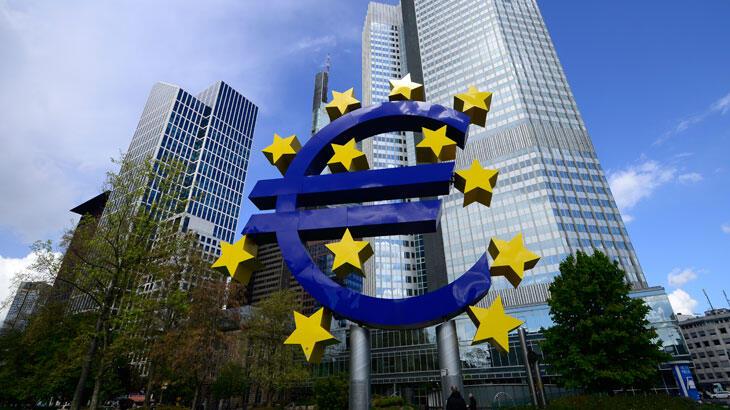 ECB'den 24 yılın en sert faiz artışı