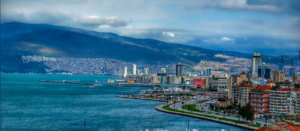 İzmir'de Mutlaka Görülmesi Gereken En Popüler Yerler 