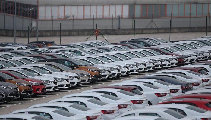 Otomobil piyasasında 1 Aralık hareketliliği! Müşteriler "Parasını şimdiden verelim" diyor, markalar fiyatları yükseltti